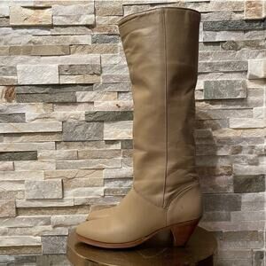 Vintage Frye 7.5N Tall Leather Riding Boots | Beige Equestrian, USA, Rare 1970s